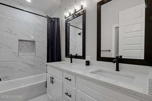 2901 E Springs Road, Las Cruces, NM 88011