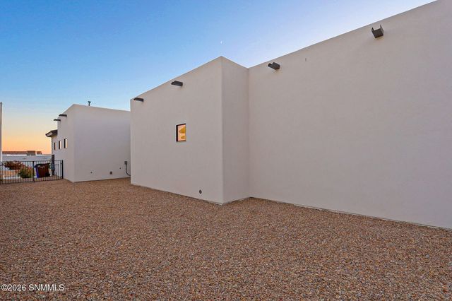 2901 E Springs Road, Las Cruces, NM 88011