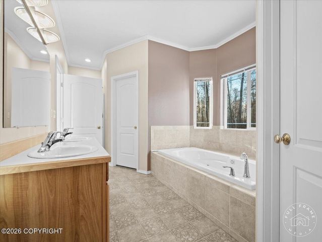 4570 W Yundt Drive, Wasilla, AK 99623