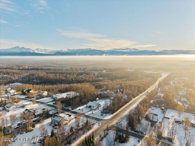 4570 W Yundt Drive, Wasilla, AK 99623