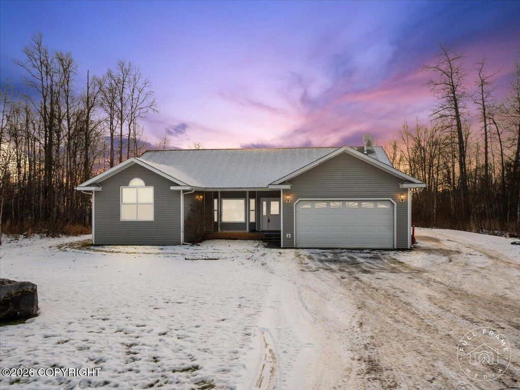 4570 W Yundt Drive, Wasilla, AK 99623