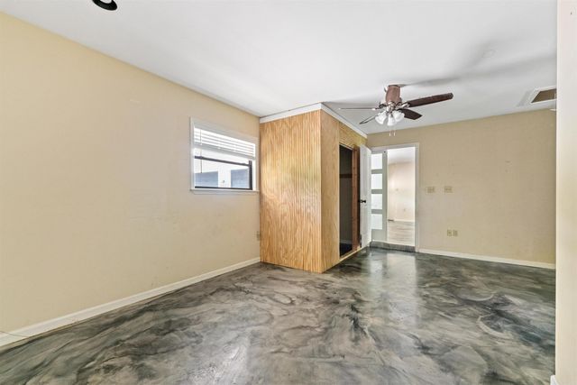 1925 W Lakeview Drive, Benton, AR 72015