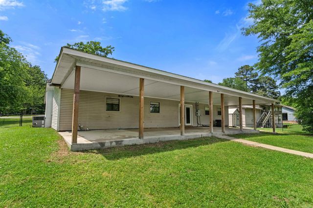 1925 W Lakeview Drive, Benton, AR 72015