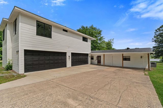 1925 W Lakeview Drive, Benton, AR 72015