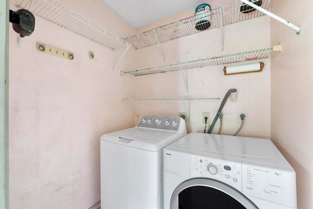 10979 W Clairmont Circle, Tamarac, FL 33321