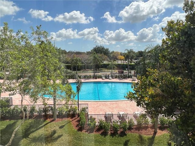 10979 W Clairmont Circle, Tamarac, FL 33321