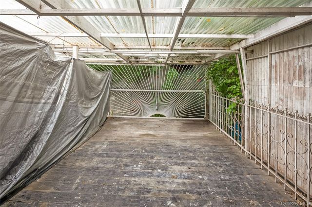 298 Cooper Street 4, Brooklyn, NY 11237