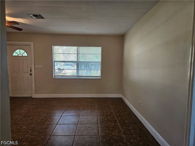1199 Gramac DR, North Fort Myers, FL 33917