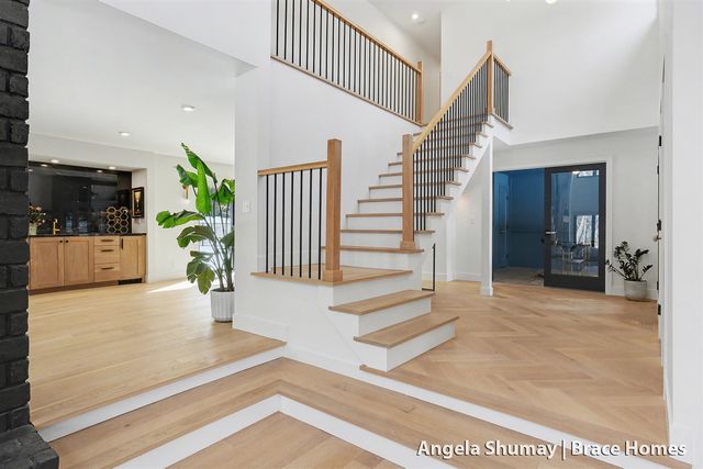 400 Greentree Lane, Ada, MI 49301