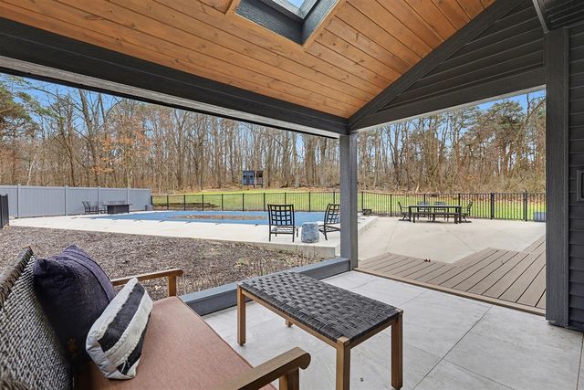 400 Greentree Lane, Ada, MI 49301