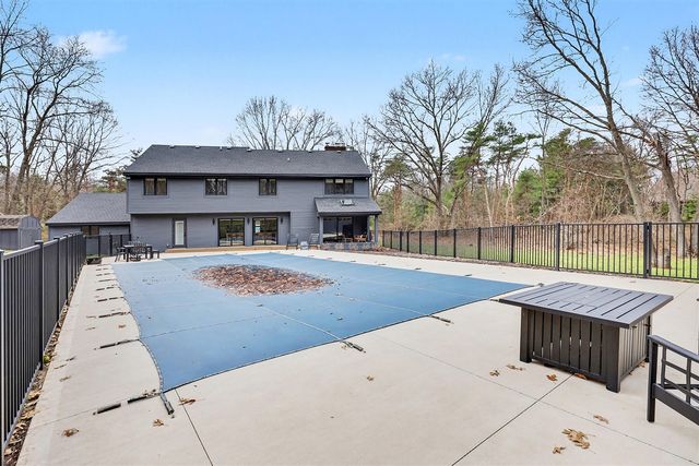 400 Greentree Lane, Ada, MI 49301