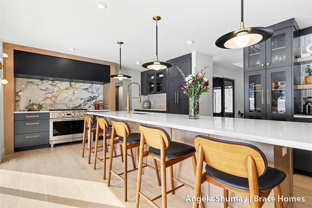 400 Greentree Lane, Ada, MI 49301