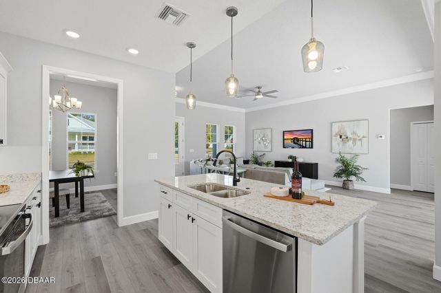 311 W Delaware Avenue, Lake Helen, FL 32744