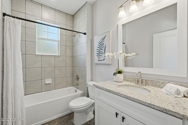 311 W Delaware Avenue, Lake Helen, FL 32744