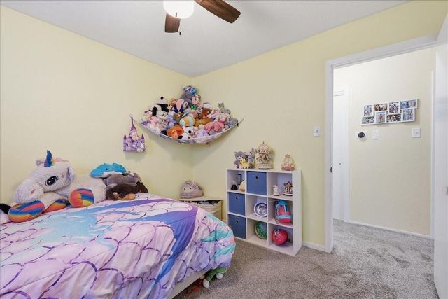 1833 W Decker Avenue, Orange, TX 77632