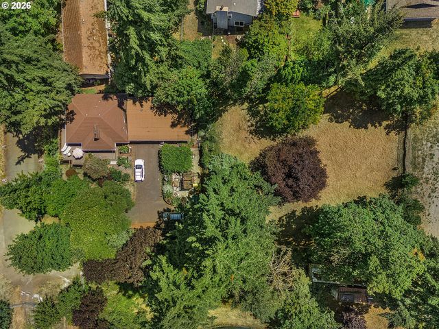 2 Ne KLICKITAT St, Portland, OR 97220