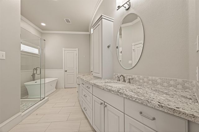 1337 Alexander Street, Houston, TX 77008