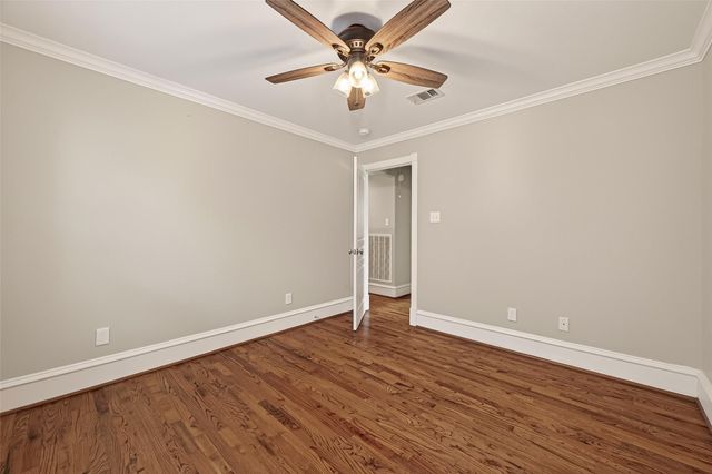 1337 Alexander Street, Houston, TX 77008