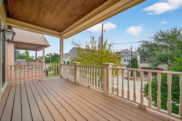 1337 Alexander Street, Houston, TX 77008