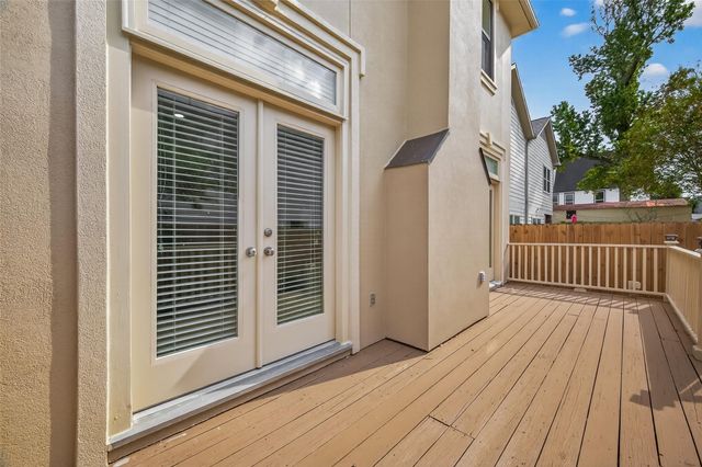 1337 Alexander Street, Houston, TX 77008