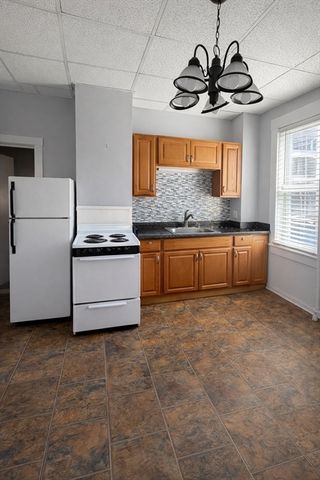 67 Prospect St, Somerville, MA 02143