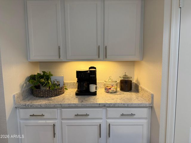 10367 E Wood Drive, Scottsdale, AZ 85260