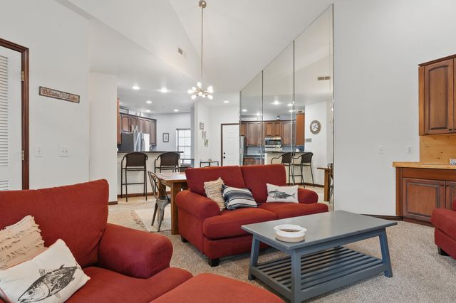 235 Lower Emerald Bay Circle C-6, Hollister, MO 65672