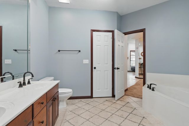 235 Lower Emerald Bay Circle C-6, Hollister, MO 65672