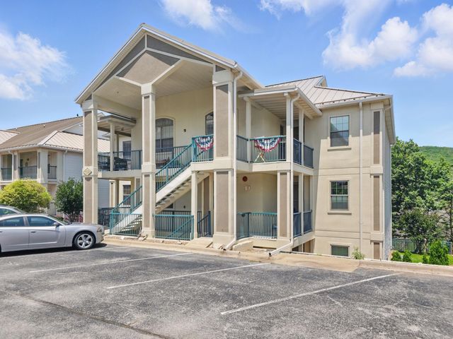 235 Lower Emerald Bay Circle C-6, Hollister, MO 65672