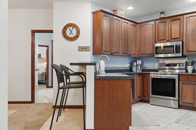 235 Lower Emerald Bay Circle C-6, Hollister, MO 65672