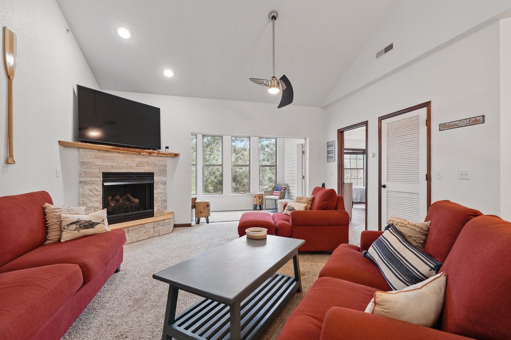 235 Lower Emerald Bay Circle C-6, Hollister, MO 65672