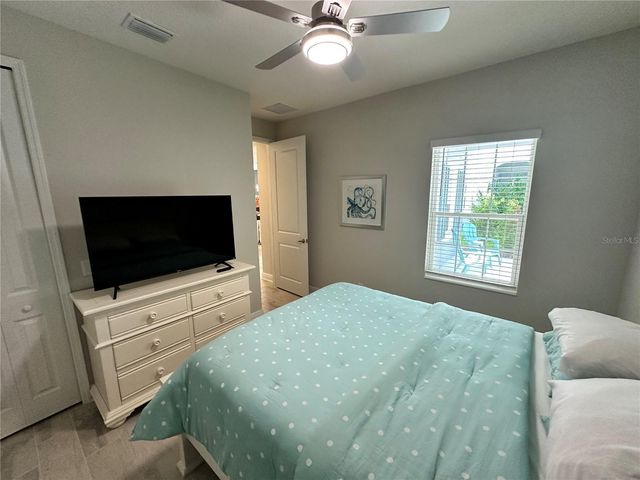 4727 WILLOW BEND AVENUE, Parrish, FL 34219