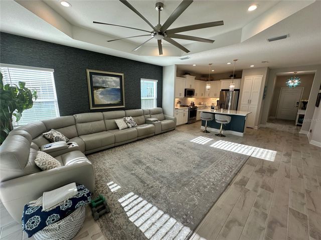 4727 WILLOW BEND AVENUE, Parrish, FL 34219
