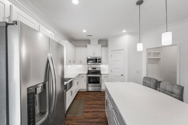 6817 Omaha Drive, Midland, GA 31820