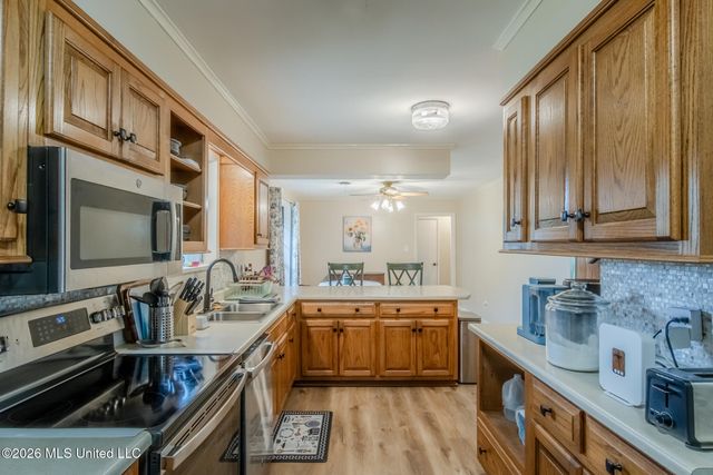 215 Lynwood Circle, Long Beach, MS 39560