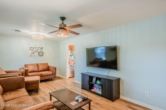 215 Lynwood Circle, Long Beach, MS 39560