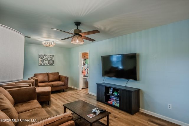 215 Lynwood Circle, Long Beach, MS 39560