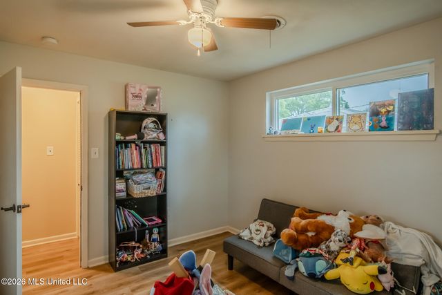 215 Lynwood Circle, Long Beach, MS 39560