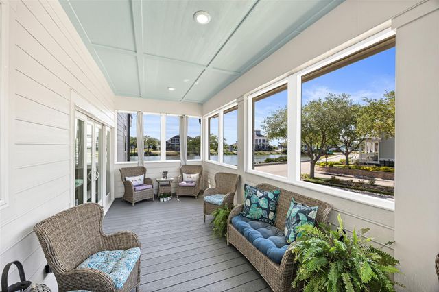 7 Mariner Pass, Galveston, TX 77554