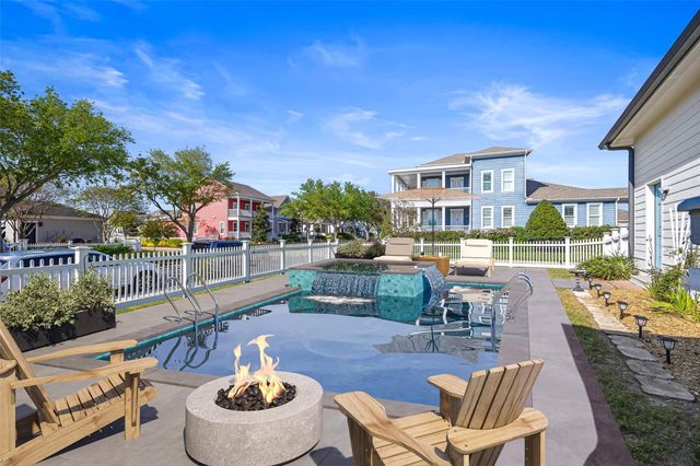 7 Mariner Pass, Galveston, TX 77554