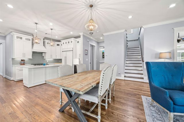 7 Mariner Pass, Galveston, TX 77554