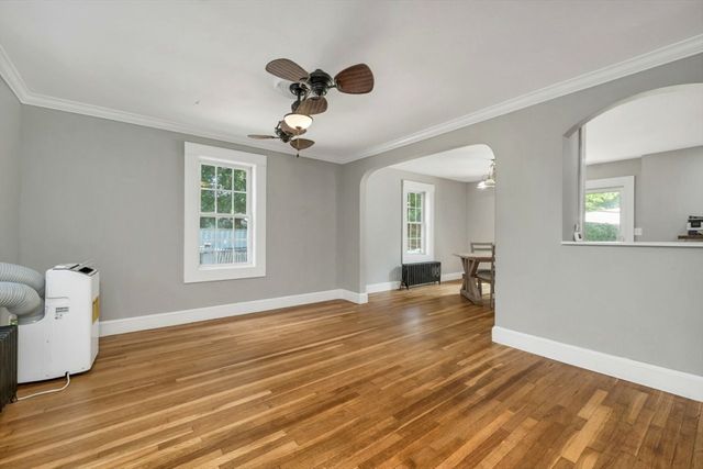 3 Forest St, Wilmington, MA 01887
