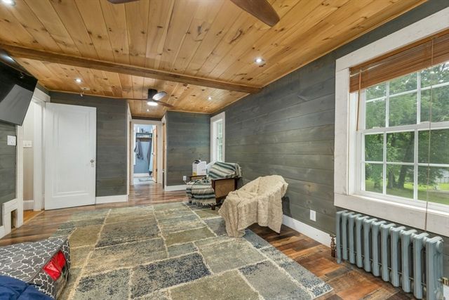 3 Forest St, Wilmington, MA 01887