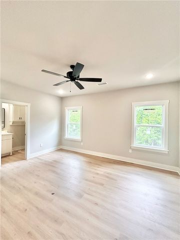 8 Naver Lane, Bella Vista, AR 72715