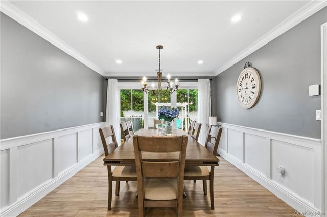 41 Weidner Avenue, Oceanside, NY 11572