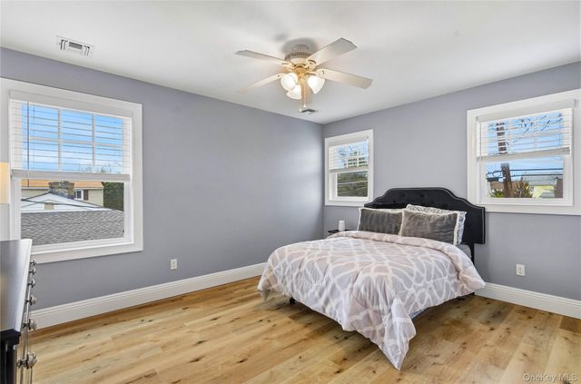 41 Weidner Avenue, Oceanside, NY 11572