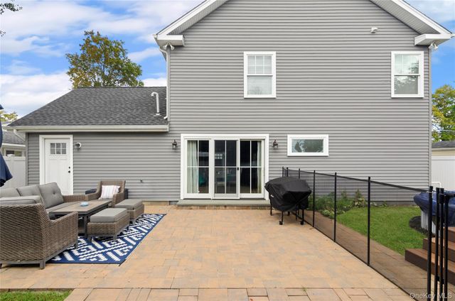 41 Weidner Avenue, Oceanside, NY 11572