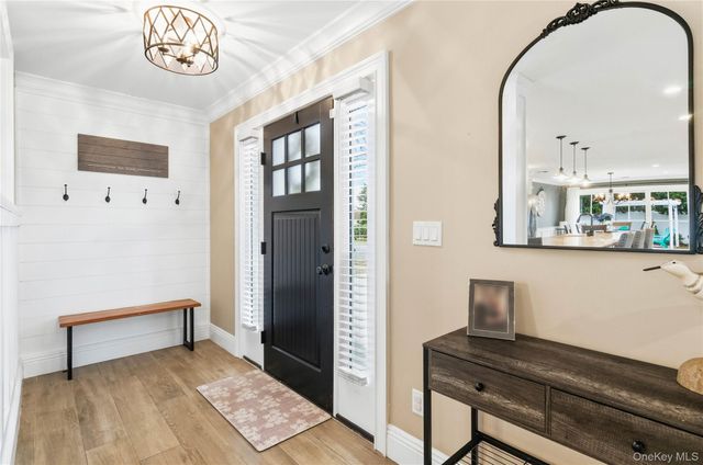 41 Weidner Avenue, Oceanside, NY 11572