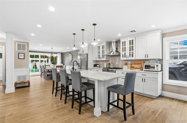 41 Weidner Avenue, Oceanside, NY 11572