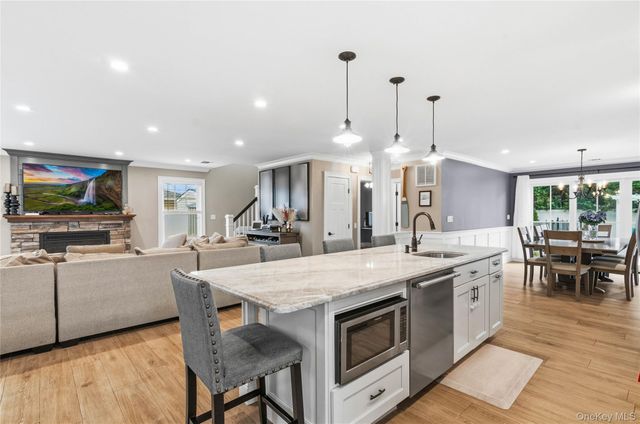 41 Weidner Avenue, Oceanside, NY 11572